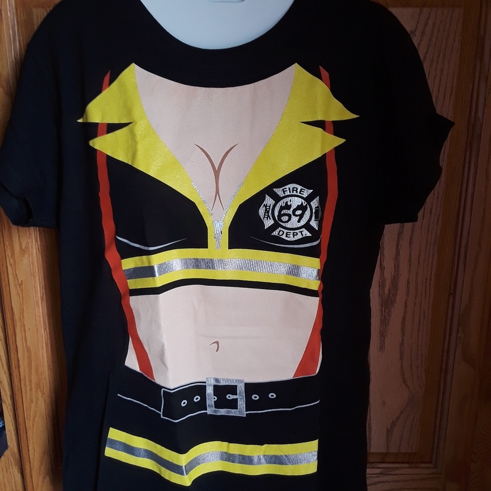 Female sexy firefighter t-shirt